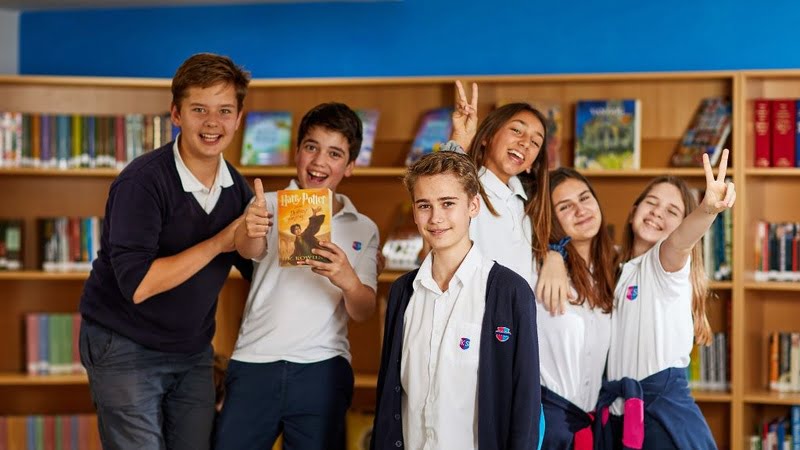 Kids from Knightsbridge school