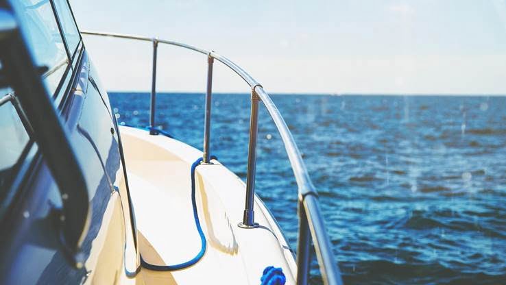 yacht-sailing